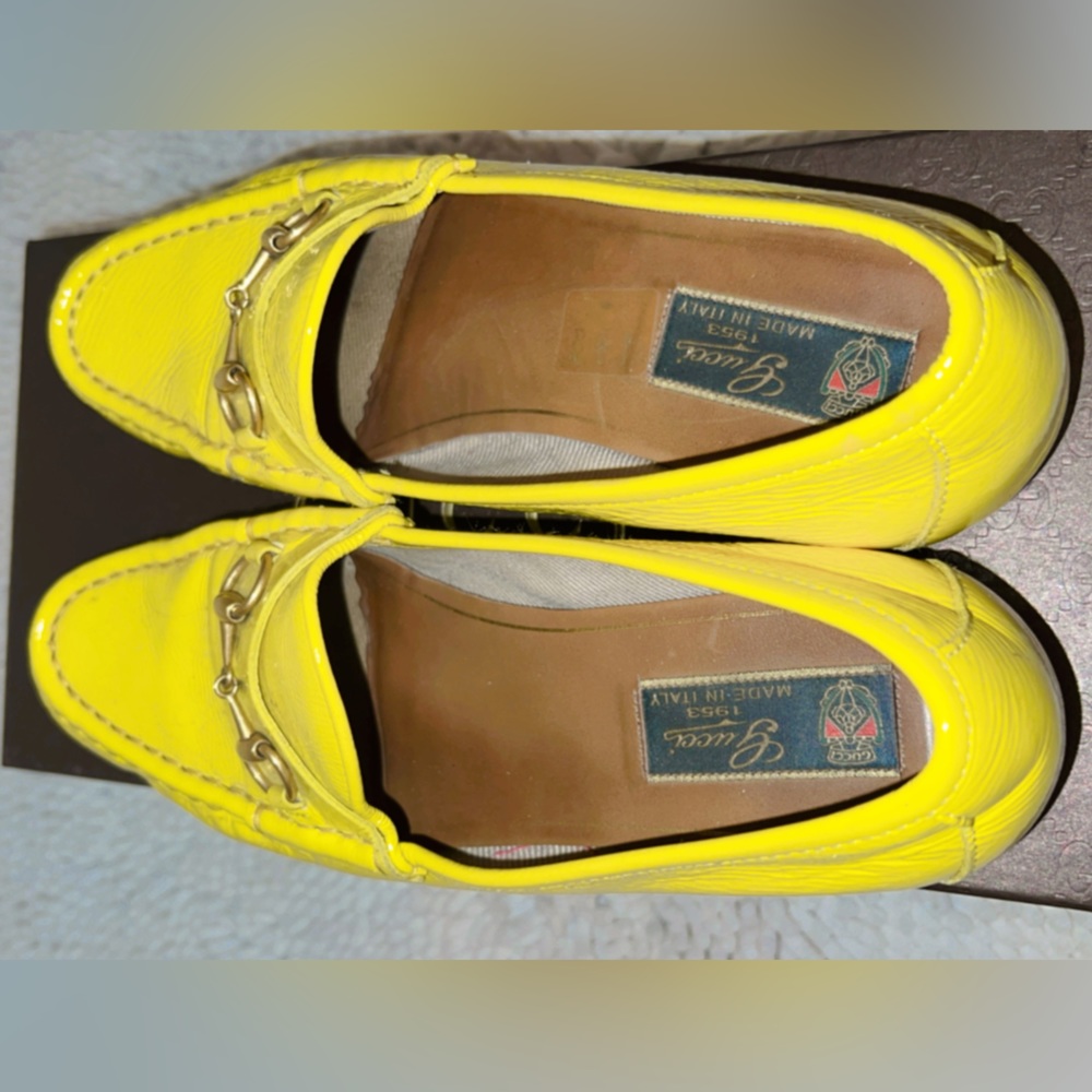 Gucci Loafer Horsebit in Yellow
Gucci - Picture 4 of 4